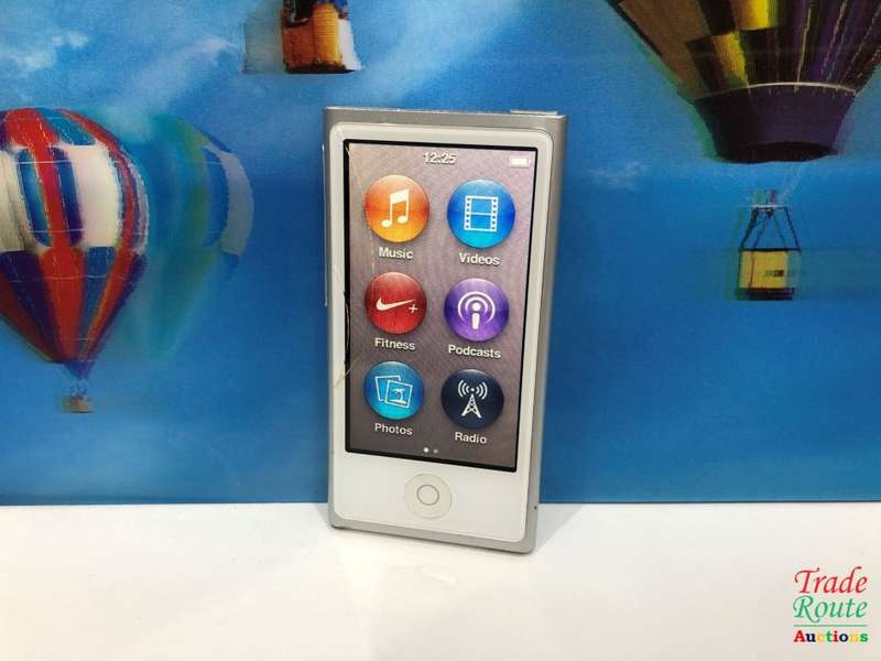 APPLE 16GB IPOD NANO - MD480QB (7TH GENERATION) | A1446 (CRACKED OUTER SCREEN)