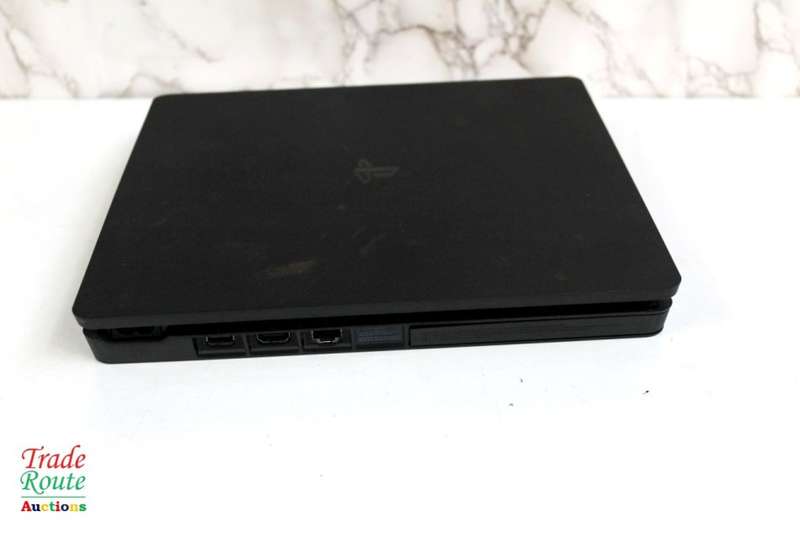 Sony PS4 PlayStation 4 SLIM console CUH-2015A - Jet Black  *** SONY PS4 ***