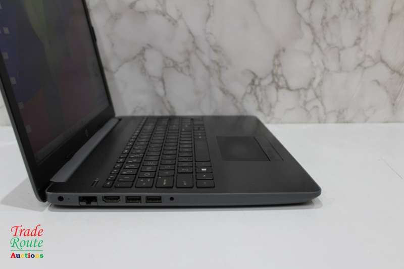 HP 15.6` HD Notebook 15-DA1XXX | CORE i5 8265U @ 1.6GHZ 8th Gen | 4GB RAM | 1TB HDD