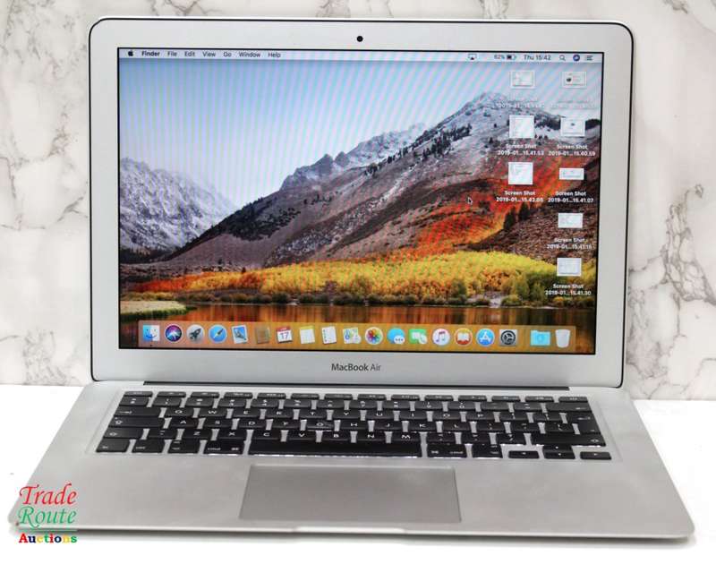 Apple MacBook Air 13.3-inch | Core i5 1.7GHz | 4GB RAM | 128GB SSD FLASH