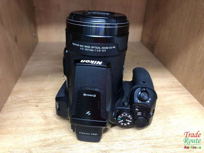 Nikon COOLPIX P900 Digital Camera, 83x Optical Zoom Full HD 1080/60p Video