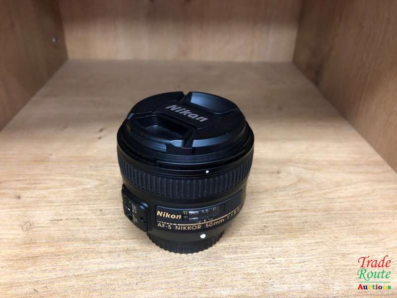 Nikon 50mm f/1.8G AF-S Nikkor Lens for Nikon Digital SLR Cameras