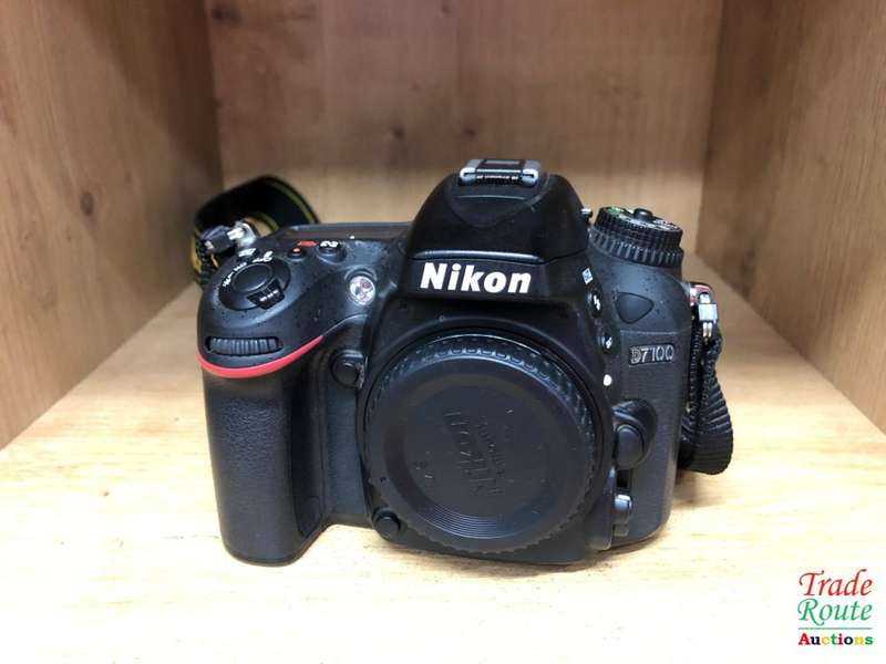 Nikon D7100 DSLR Camera (Body Only)