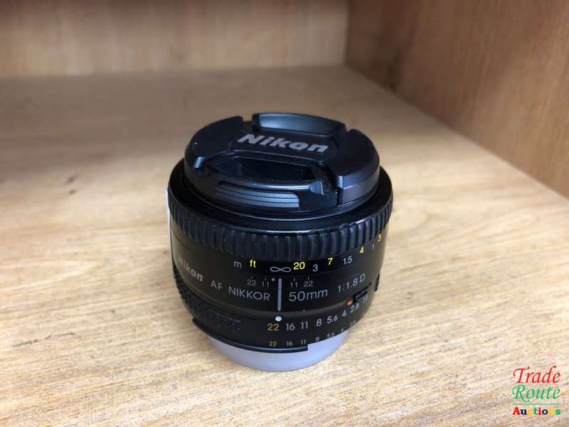 Nikon AF Nikkor 50mm f/1.8D Lens for NIKON Cameras