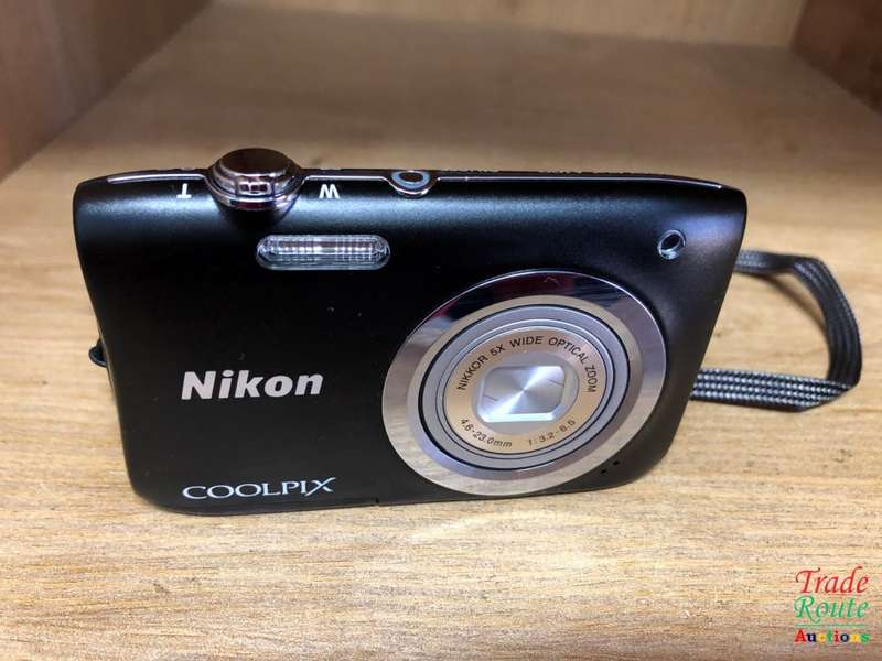 Nikon CoolPix A100 20.1MP Compact Digital Camera
