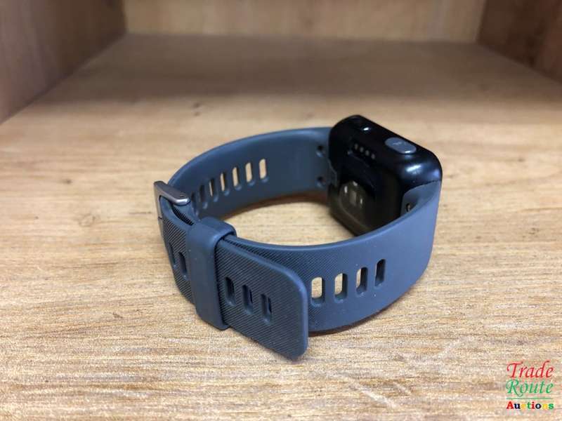 Garmin Forerunner 30 GPS Running Watch with Wrist-based Heart Rate - IN  BOX