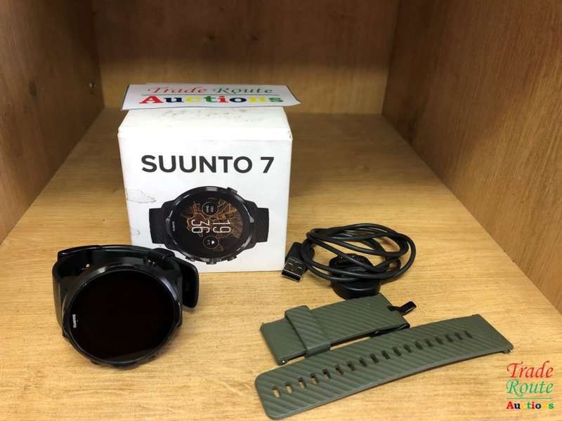 Suunto 7 - GPS Multisport GPS Smartwatch + includes Additional Strap set