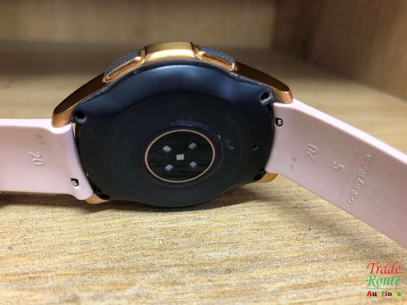 Samsung Galaxy Watch (42mm) Smartwatch (Bluetooth) Android/iOS Compatible -SM-R810 (Rose Gold)