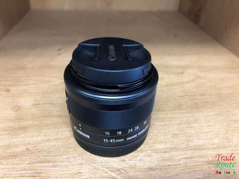 Canon EF-M 15-45mm f/3.5-6.3 IS STM Lens (Graphite Black)