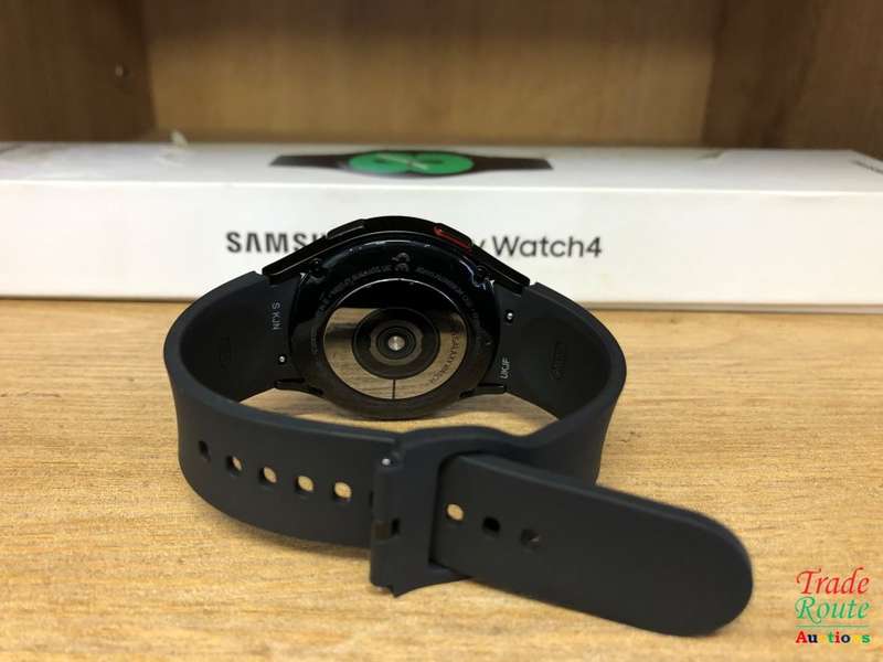 Samsung Galaxy Watch  4 SM-R860 Bluetooth Aluminum Case [BOXED]