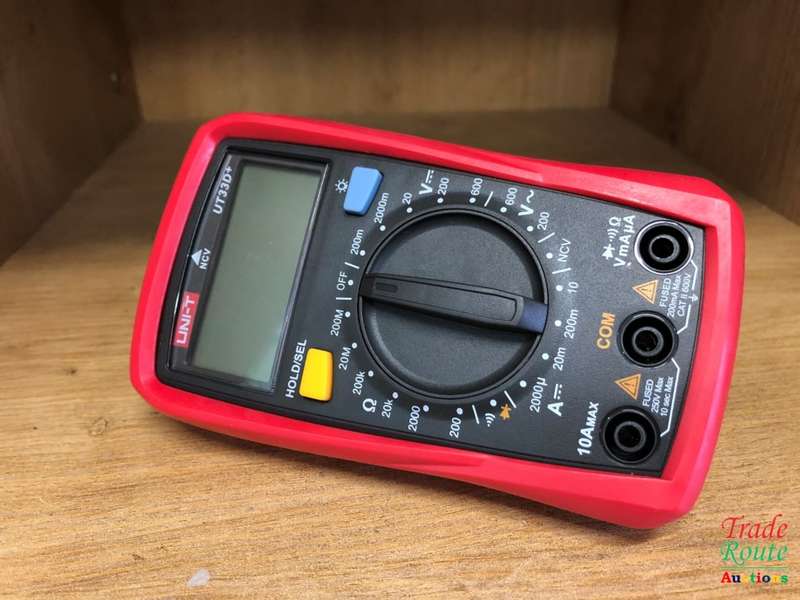 UNI-T Palm Size Digital Multimeter-UT33D+ - DEMO STOCK