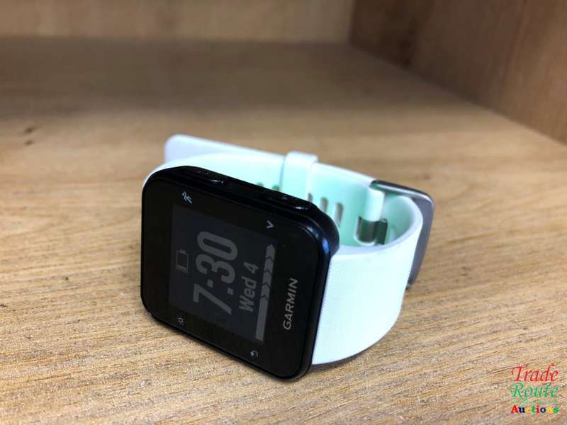 Garmin Forerunner 35 Fitness Watch - IN  BOX