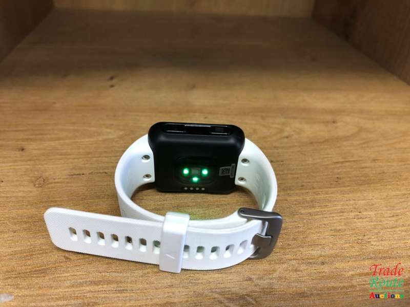 Garmin Forerunner 35 Fitness Watch - IN  BOX