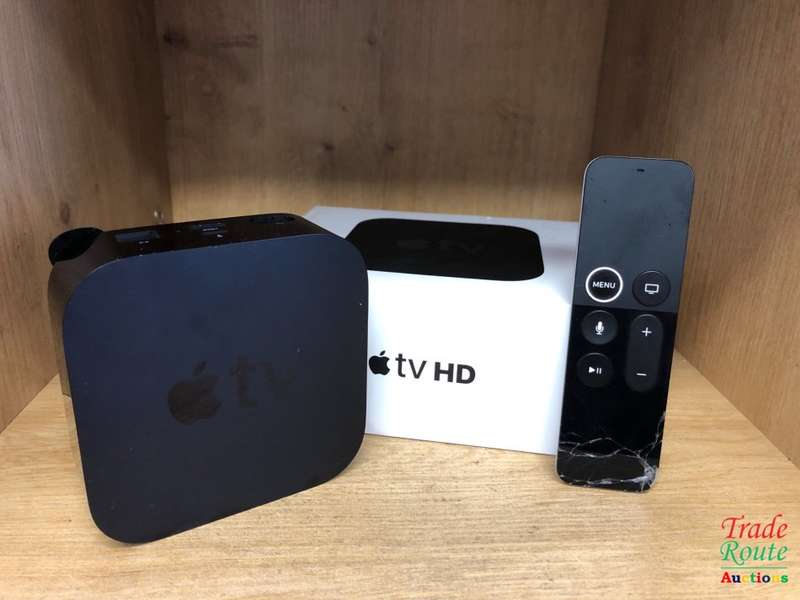 Apple TV (4th Generation) 32GB - A1625 - Remote Chipped