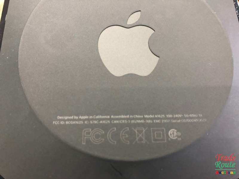 Apple TV (4th Generation) 32GB - A1625 - Remote Chipped