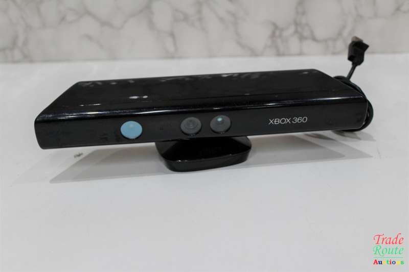 Microsoft Kinect (XBOX 360 gaming console sensor)  - 1414