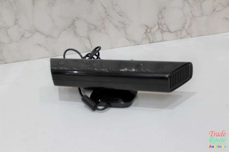 Microsoft Kinect (XBOX 360 gaming console sensor)  - 1473