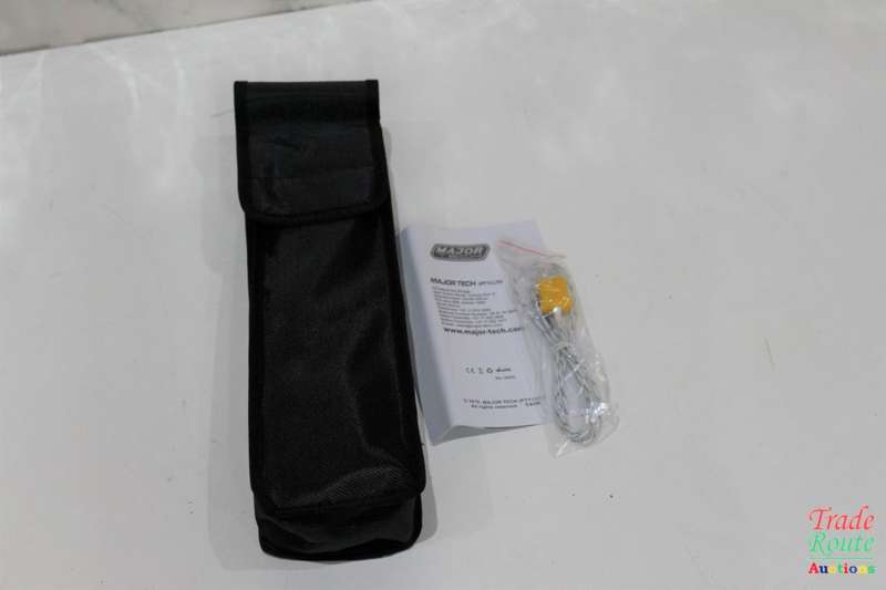 Major Tech MT473 LED Voltage Tester 1000V ACV / DCV