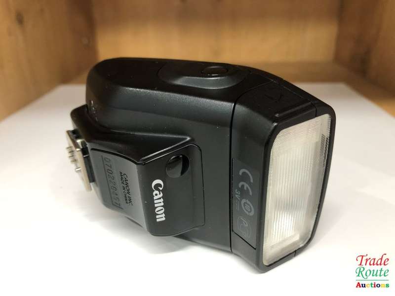 Canon Speedlite 270EX II Flash for Canon EOS DIGITAL SLR Cameras *** BARGAIN **