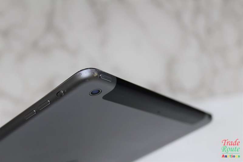 Apple iPad Air 9.7-inch | ME987AE/A | 128GB | WiFi + 4G CELLULAR | A1475 | RETINA DISPLAY