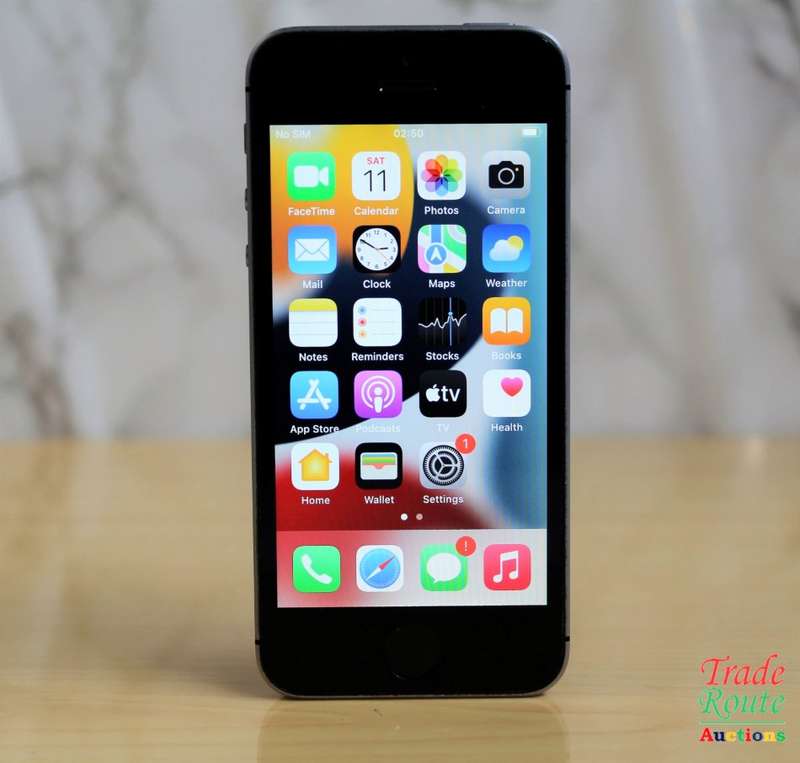 APPLE IPHONE SE | FLLN2SO/A | A1723 | FINGERPRINT ID | SMART PHONE