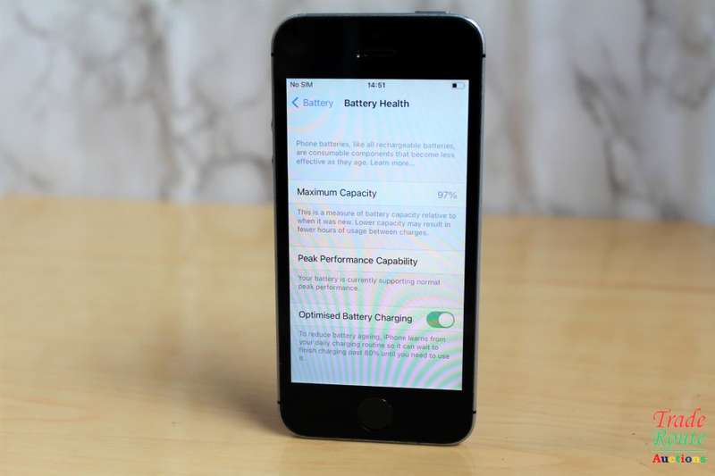 APPLE IPHONE SE | MLLN2SO/A | A1723 | SMART PHONE