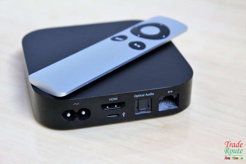 Apple TV  | 3rd Gen | A1469  - with Remote