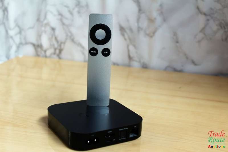 Apple TV  | 3rd Gen | A1469  - with Remote