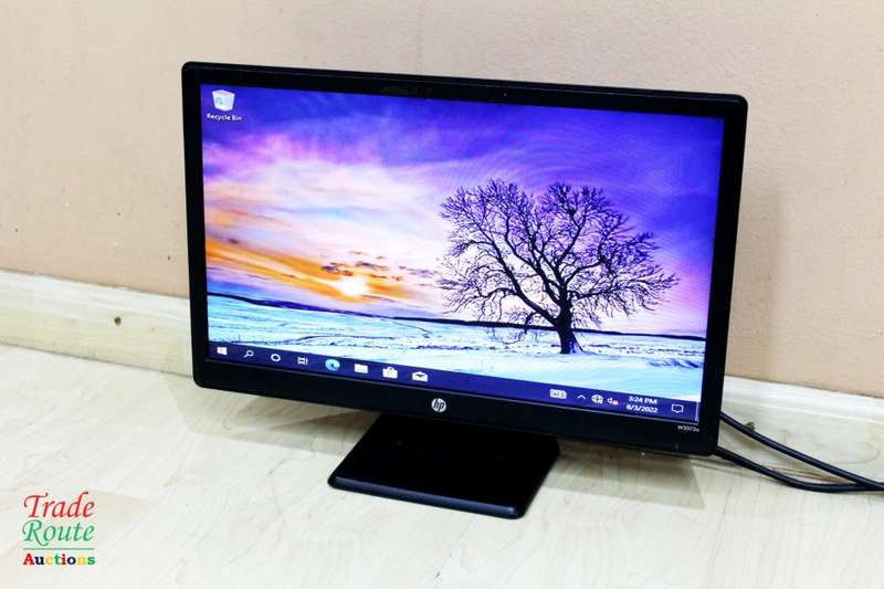 HP W2072a 20" Widescreen LED-Backlit LCD Monitor VGA + DVI-D (HDCP) 1600 x 900 Max Resolution