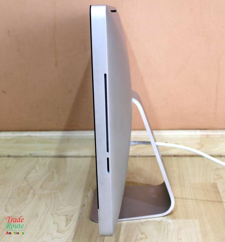 Apple iMAC 21.5 INCH Computer AIO Core i3 3.06Ghz | 12GB RAM | 500GB HDD - [ NOISY FAN ]