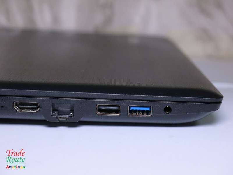 LENOVO IDEAPAD 110 80T7 15.6 INCH LAPTOP ** R 1 Bargains **