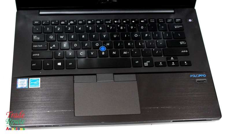 Asus BU403UA 14 Inch Laptop Core i5 6200U 2.3GHz - 4GB RAM - 512GB SSD