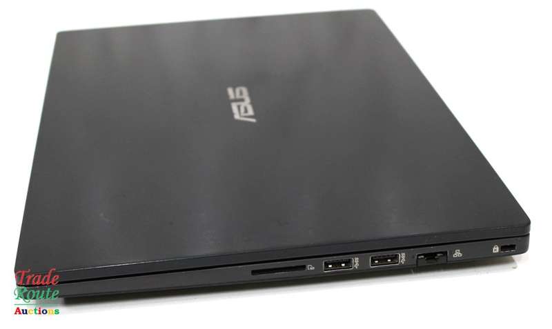 Asus BU403UA 14 Inch Laptop Core i5 6200U 2.3GHz - 4GB RAM - 512GB SSD
