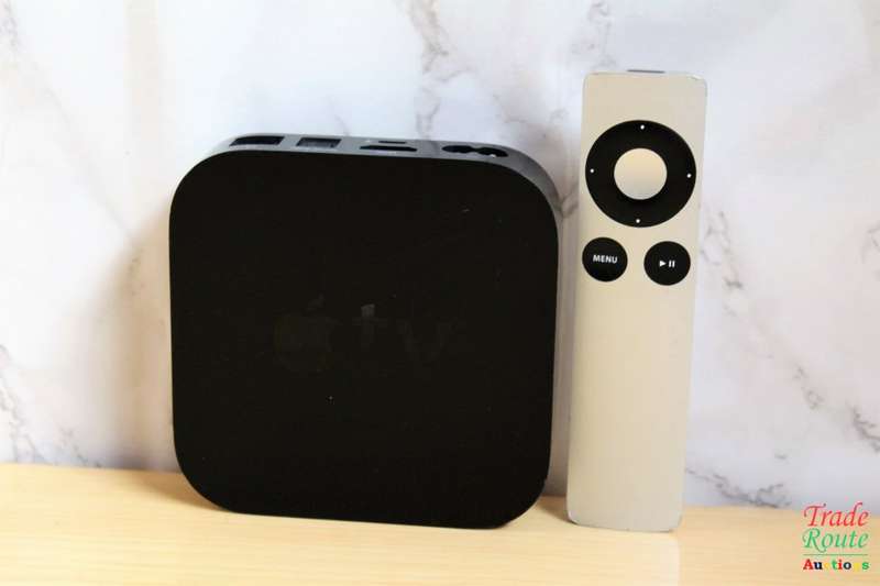 Apple TV  | 3rd Gen | A1469  - with Remote