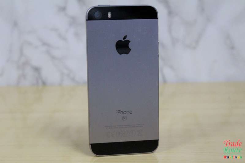 APPLE IPHONE SE | FLLN2SO/A | A1723 | FINGERPRINT ID | SMART PHONE