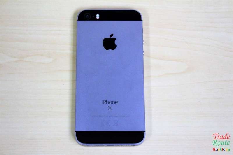 APPLE IPHONE SE |  A1723 | FINGERPRINT ID | SMART PHONE