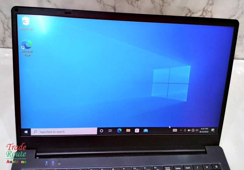 Dynabook Satellite Pro C50-H-103 - Core i3 10th Gen - 8GB HDD - 256GB SSD