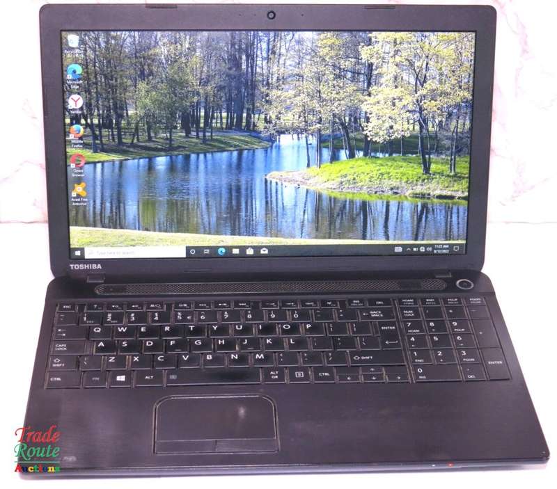 Toshiba Satellite Pro C50-A0544 Laptop - Intel i3 4000M 2.4GHz - 4GB RAM - 500GB HDD
