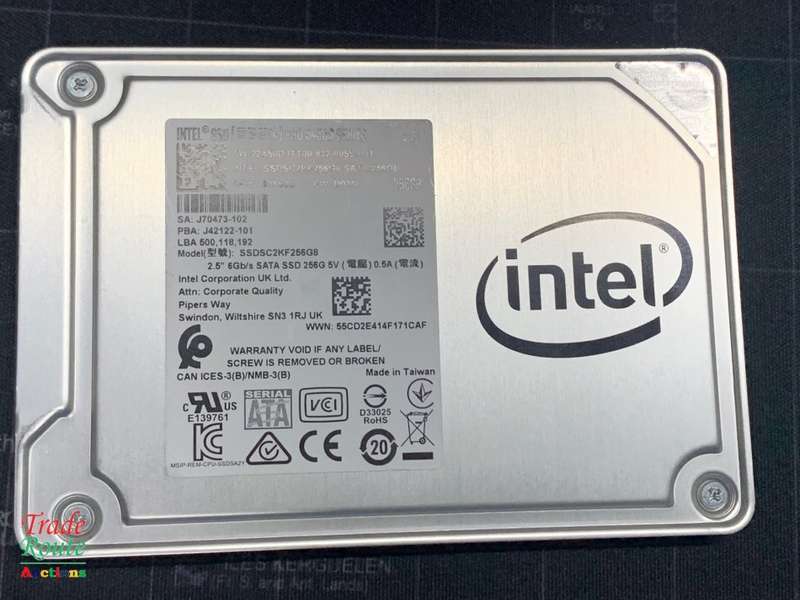 INTEL SSD PRO 5450S SSDSC2KF256G8  256GB SSD - Solid State Drive 2.5`