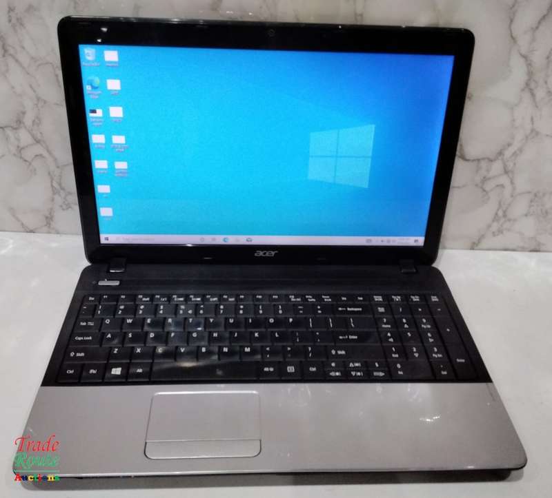 Acer Aspire E1-571 15.6` Laptop | Intel Core i3 3110M 2.4GHz | 4GB RAM | 500GB HDD - LOW BATTERY
