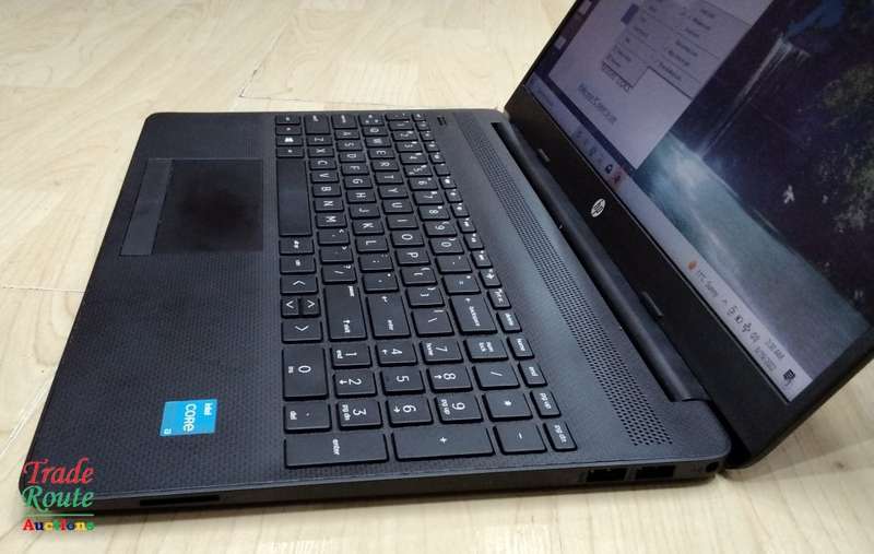 HP 15.6" Laptop 15-dw3xxx Intel i3 1115G4 11th Gen 3.0Ghz - 4GB RAM - 1TB HDD + 256GB SSD