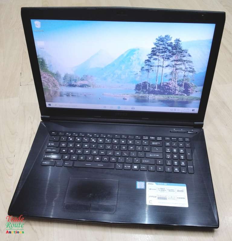 MSI CR72 6M 17.3 inch i7 Gaming Laptop | Monster Full HD Gaming 16GB RAM 240GB SSD