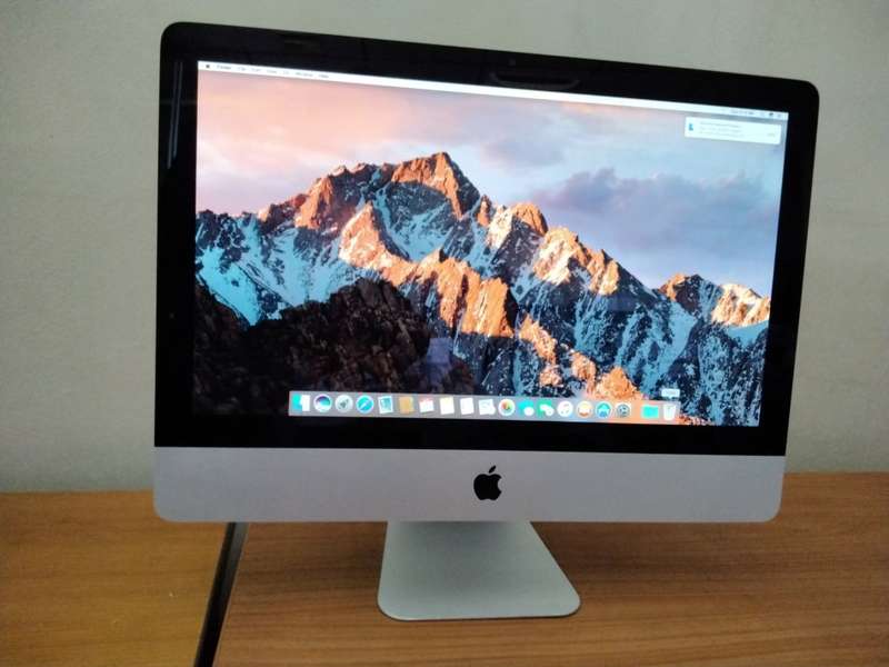 Apple Imac | 21.5 Inch | Core I5 2.5ghz 8gb Ram 500gb Hdd * Amd Radeon HD Graphics