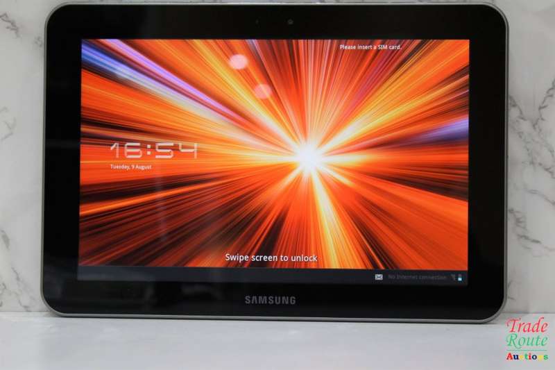 Samsung Galaxy Tab  GT-P7300 32GB TouchScreen Tablet