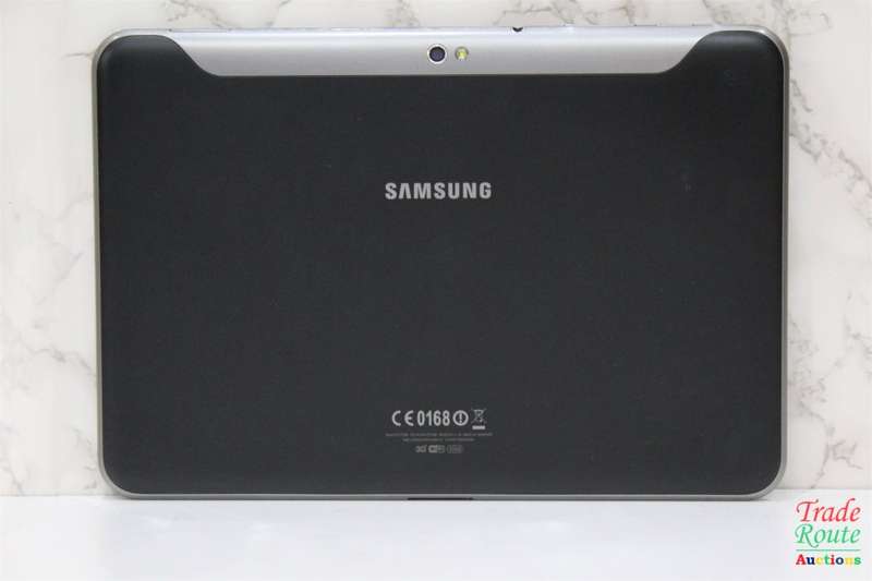 Samsung Galaxy Tab  GT-P7300 32GB TouchScreen Tablet