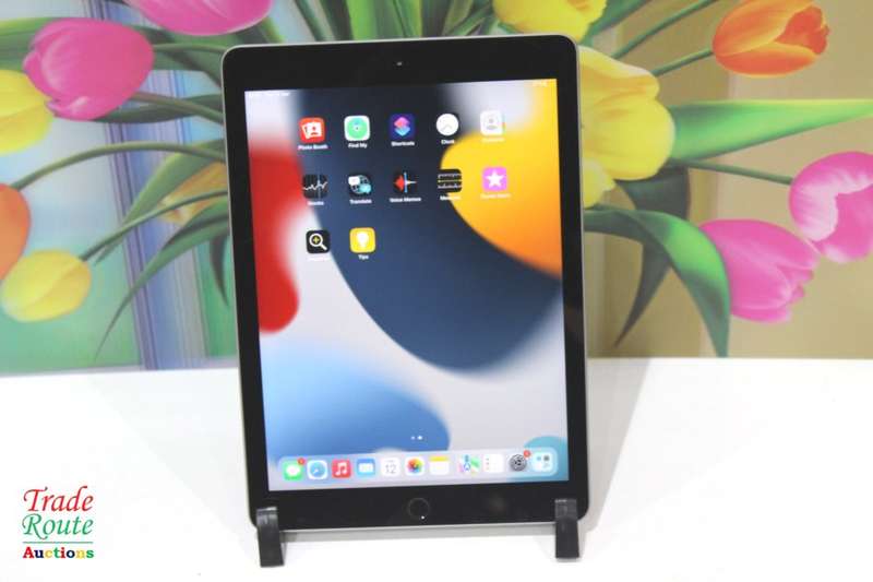 Tablet Apple iPad 5th Gen | MP2H2HC/A | WiFi | 128GB | SPACE GREY | A1822 | RETINA 9.7 inch
