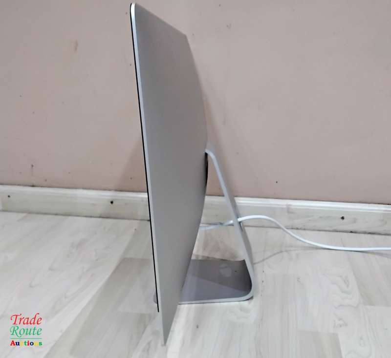Apple iMAC Retina 5K Display 2017 | 27 INCH | Core i5 3.4GHz * RADEON PRO 570 4GB GRAPHICS