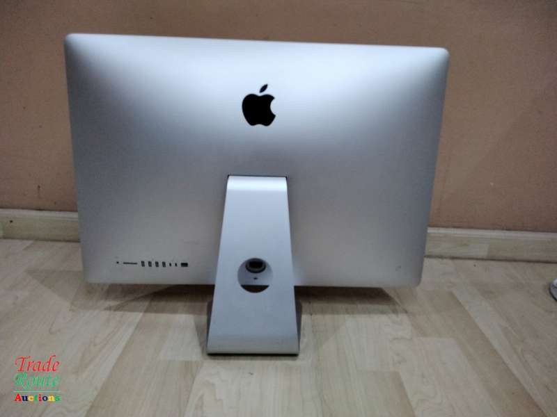 Apple iMAC Retina 5K Display 2017 | 27 INCH | Core i5 3.4GHz * RADEON PRO 570 4GB GRAPHICS