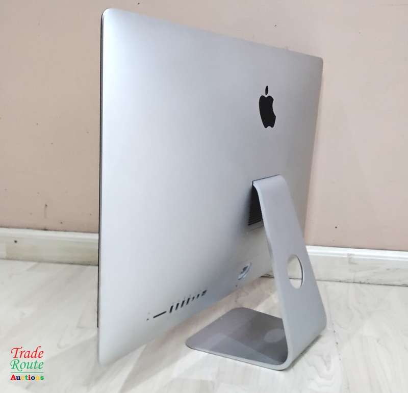 Apple iMAC Retina 5K Display | 27 INCH | Core i5 3.5GHz - 16GB RAM -1TB HDD+ 256GB SSD * RADEON 2GB
