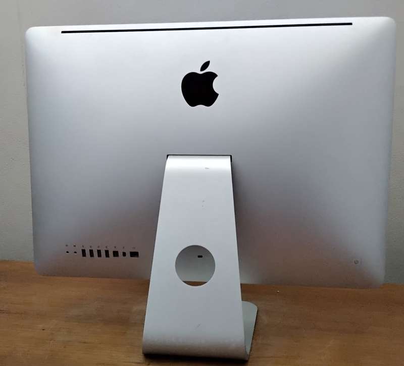 iMAC Apple | 21.5 INCH | Core i5 2.7Ghz 4GB RAM 1TB HDD * AMD Radeon HD Graphics